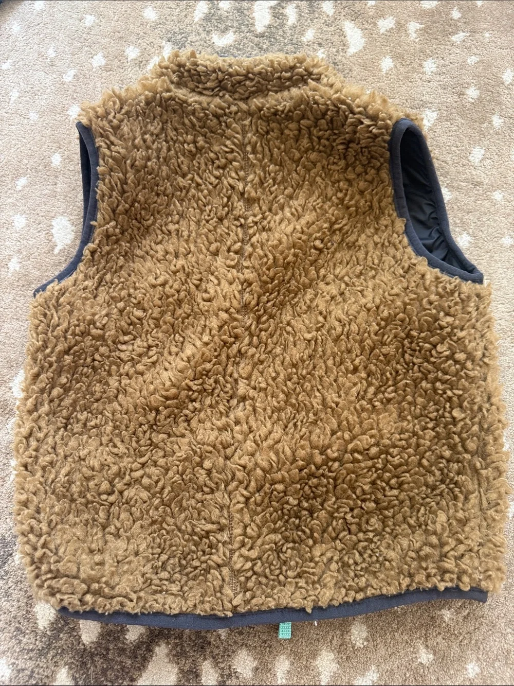 Patagonia Brown Sherpa Fleece Vest with Teal Accents